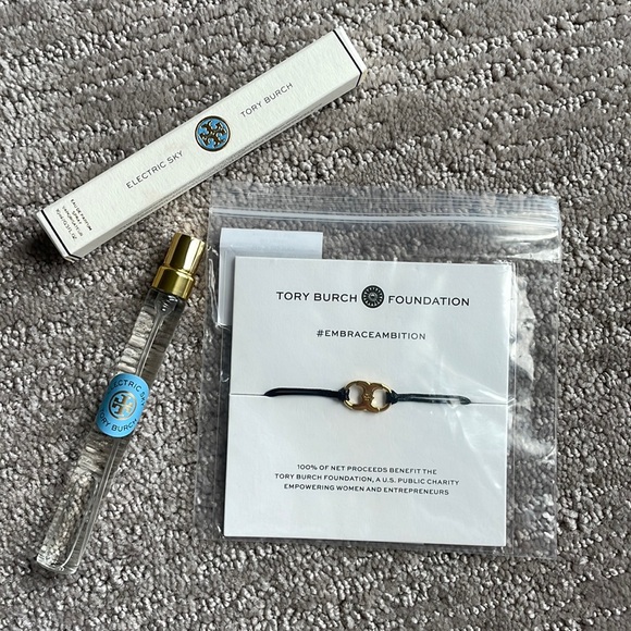 Tory Burch bundle NEW IN PACKAGING!-Bracelet and perfume - Picture 1 of 10